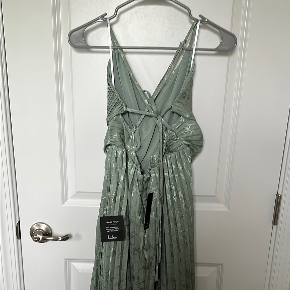 Lulu's Green Ruffled Wrap Sundress - Picture 4 of 6
